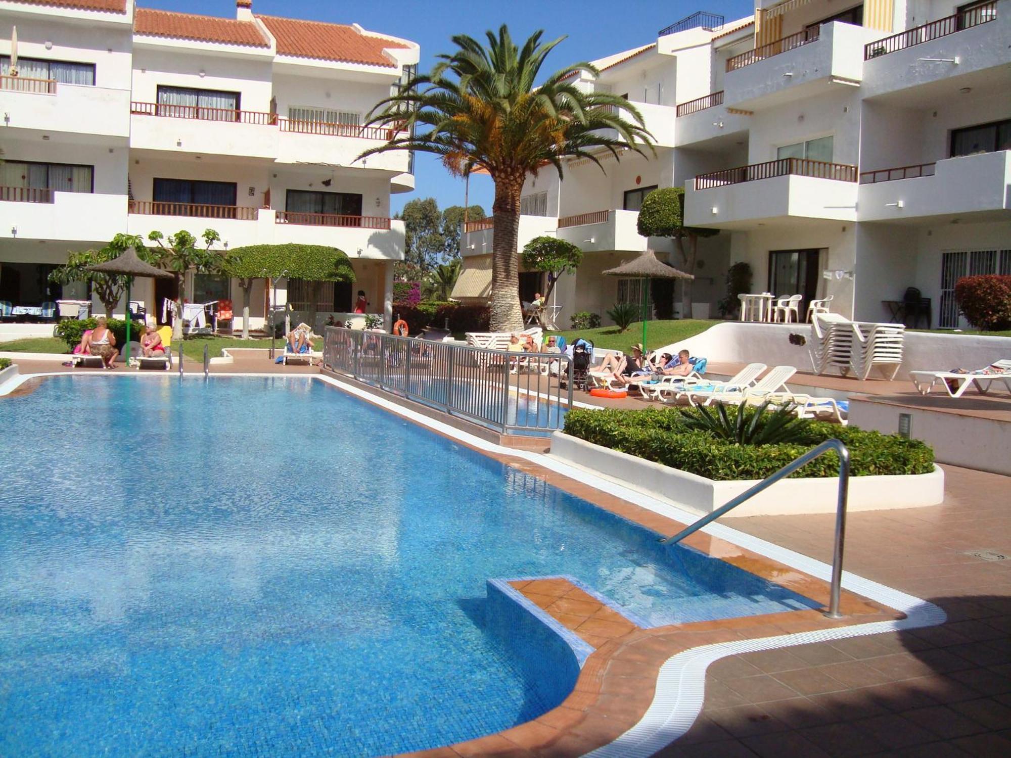 1 Bed Los Cristianos Near The Bus Station 阿罗纳 外观 照片